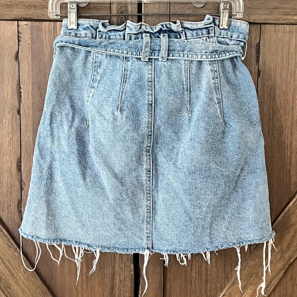 We The Free East of Eden High Rise Raw Hem Waist Tie Denim Min Skirt Size 27 EUC - Picture 3 of 9